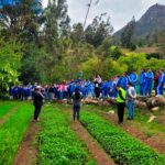 Promotores ambientales escolares realizan pasantías a vivero en Bambamarca