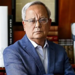 César Hildebrandt: «Este señor cree que habla con un comunicador que se arrastra»